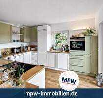 Moderne 3-Zimmer-Wohnung: mit zwei Balkonen, Einbauküche & 2 Stellplätzen - Tauche Lindenberg