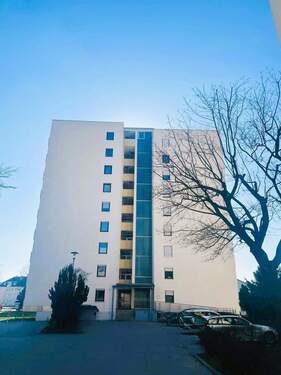 Titelbild - Citylife pur - 2-Zimmer-Wohnung mit Balkon in absoluter Toplage