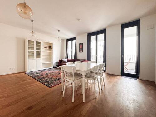Wohnzimmer - 3 Zimmer Etagenwohnung zum Kaufen in Berlin
