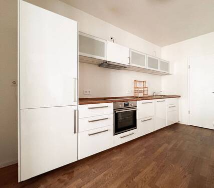 Einbauküche - 3 Zimmer Etagenwohnung in Berlin