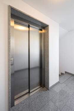 Aufzug - 