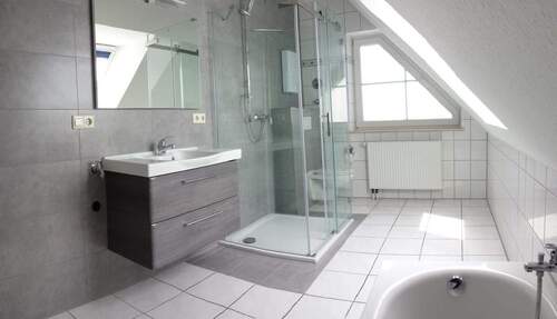 Badezimmer DG - 