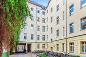 Hinterhof - 