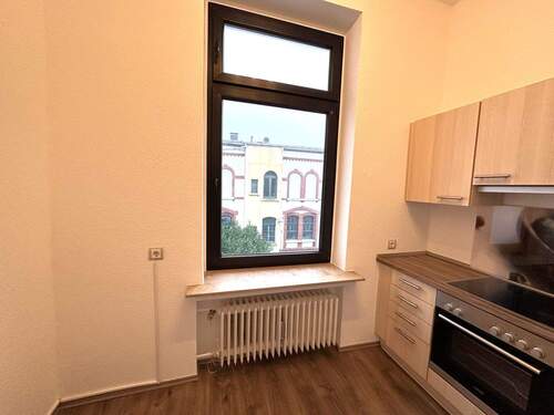 Küche + EBK - Etagenwohnung mit 50,00 m&sup2; in Wuppertal zur Miete