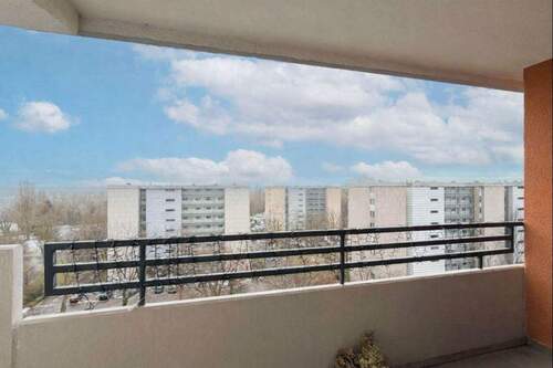 Balkon - 2 Zimmer Etagenwohnung in Bonn