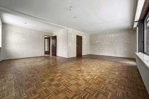 Wohnzimmer - Doppelhaushälfte mit 166,00 m&sup2; in Baiersdorf zum Kaufen