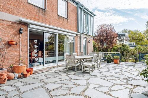 Sonnenterrasse - 8 Zimmer Einfamilienhaus in Leverkusen