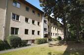Hausansicht - 2 Zimmer Etagenwohnung zum Kaufen in Berlin / Marienfelde