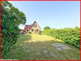 Blick vom Garten zum Haus - 