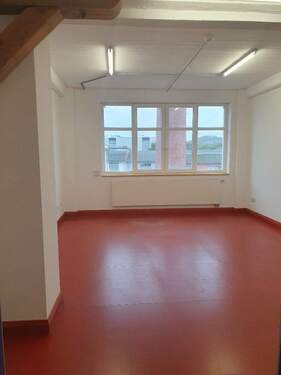 Büroraum 5 - Modernes Einzelbüro - hell, ruhig, mit Internet - All-in-Miete