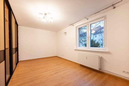  Schlafzimmer 1 - Etagenwohnung mit 64,00 m&sup2; in Berlin zum Kaufen