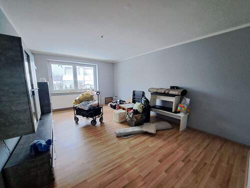 Wohnzimmer.jpg - 2 Zimmer Etagenwohnung zur Miete in Bremerhaven