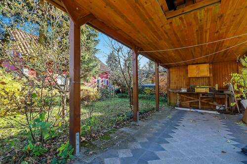 Carport - Einfamilienhaus mit 100,00 m&sup2; in Erkner zum Kaufen