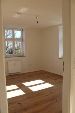 Schlafzimmer / Büro II - 