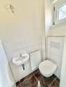 Gäste WC mit Fenster - 
