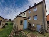 Rückseite Haus - Reihenendhaus mit 84,00 m² in Borna zum Kaufen