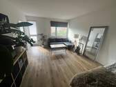 Wohnzimmer (11) - Schöne 1-Zimmer-Wohnung sucht Nachmieter