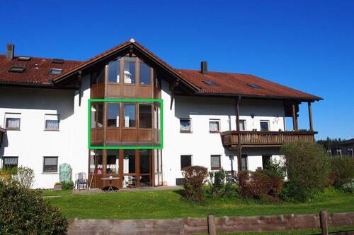 Ansicht - Sonnige 2-Zimmer Eigentumswohnung mit TG-Stellplatz, in Regen-St. Johann oben, Bezugsfrei