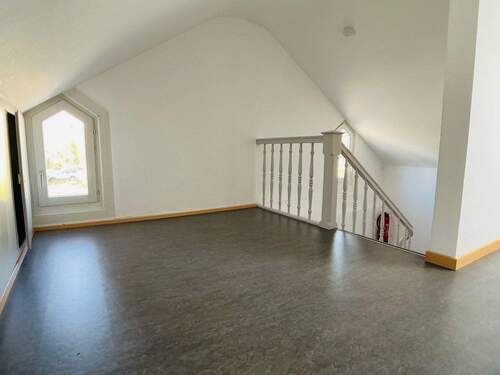 Flur im OG zum Treppenhaus - 