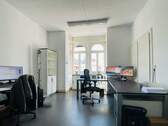 weiterer Büroraum - 