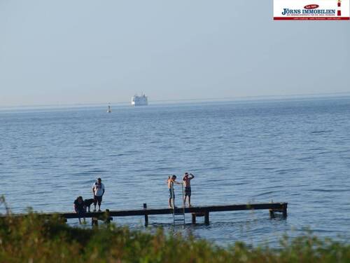 Badesteg und Strand - 