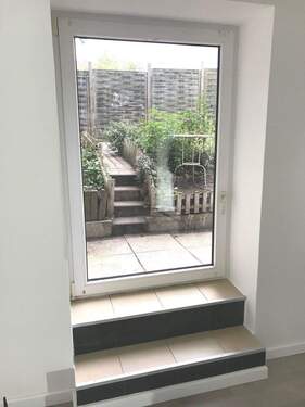 Austritt vom Büro in den Garten.jpg - 