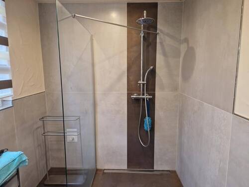 Bodentiefe Dusche - 