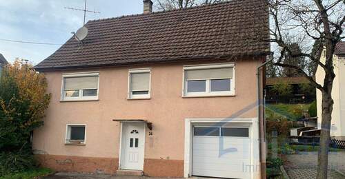 Außenbild - Renovierungsbedürftiges Einfamilienhaus in Ebersbach an der Fils