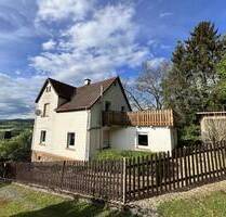 Viel Platz zum Leben: Haus mit 155 m² Wohnfläche auf 2.354 m² Grundstück in Löhnberg