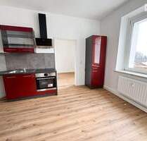 Komplettsanierung - 2-Raum-Wohhnung mit Einbauküche in Beierfeld zu vermieten - Grünhain-Beierfeld