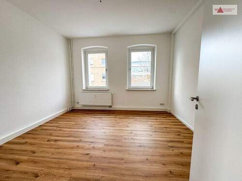 Wohnzimmer - 2 Zimmer Etagenwohnung in Grünhain-Beierfeld