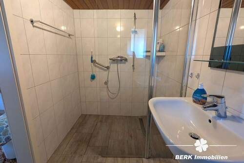 Bad - Einfamilienhaus mit 112,00 m&sup2; in Leidersbach / Volkersbrunn zum Kaufen