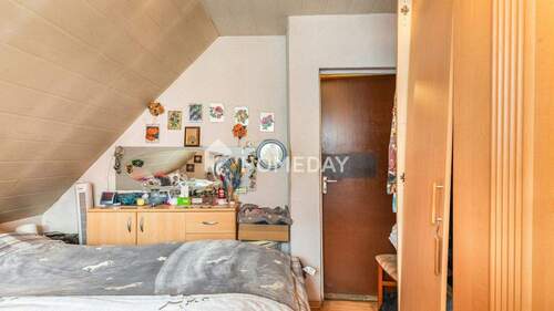 2. OG Schlafzimmer 2 - 