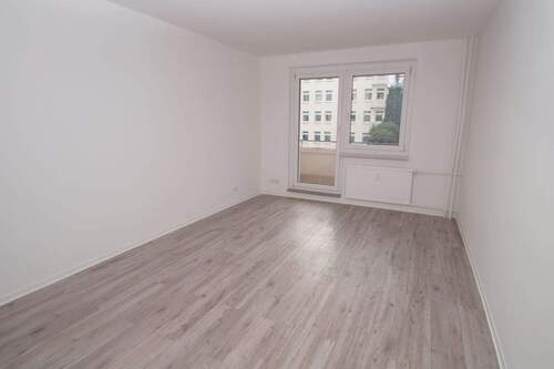 Wohnzimmer - Etagenwohnung mit 83,00 m&sup2; in Magdeburg zur Miete