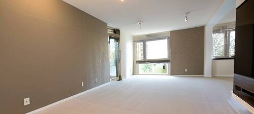 Wohnzimmer1 KI modernisiert - 4 Zimmer - WHG Energielevel 'B' mit 3 Balkonen 2 Aufzüge in Mannheim - Vogelstang !