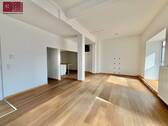Bild 1 - Saniertes Ladenlokal in Frankfurt-Rödelheim - perfekt für Büro, Atelier oder Studio