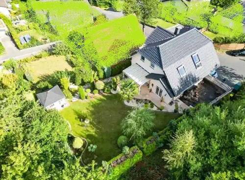 Luftaufnahme Süd Ost - 6 Zimmer Mehrfamilienhaus, Wohnhaus zum Kaufen in Wachtberg-Niederbachem