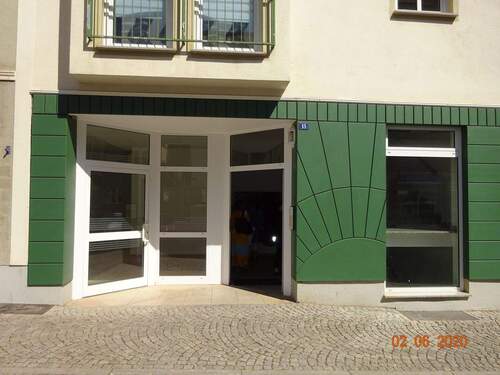 GB_Ansicht Hauseingang - 1 Zimmer Etagenwohnung in Gotha