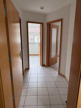 WE19_Flur - Etagenwohnung mit 38,00 m² in Gotha zur Miete