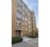 Helle 4 Zimmer Wohnung, gut angebunden, in Hannover-Ahlem