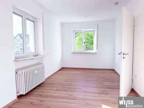 Kinderzimmer/Büro - 
