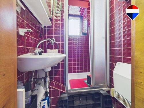 REMAXImmobilien Delux Haus in Saarhölzbach zu verkaufen - 