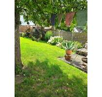 Doppelhaushälfte mit schönem Garten, bis 125 qm ausbaubar - Farschweiler