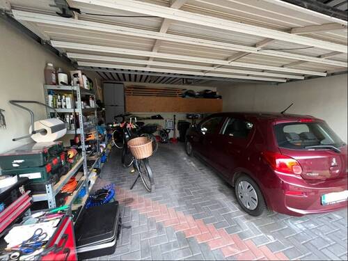 Garage - 