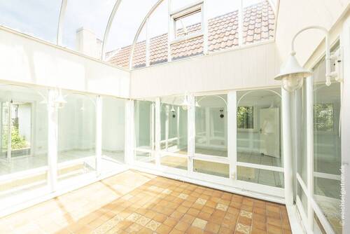 Atrium - 