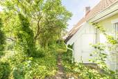 Weitere Ansicht des Gartens - 