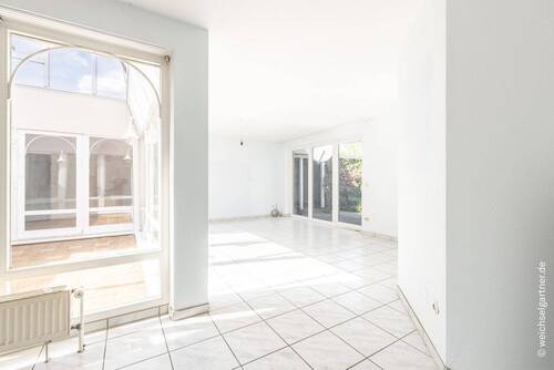 Wohnzimmer mit Terrassenzugang - 