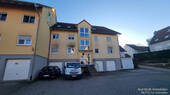 Hof und Zufahrt - Etagenwohnung mit 92,00 m² in Eppingen zum Kaufen