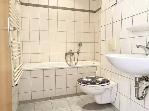 innenliegendes Bad mit Wanne - 