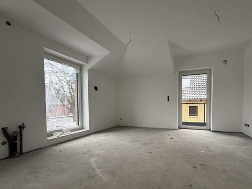 Wohnen mit Zugang zum Balkon - 